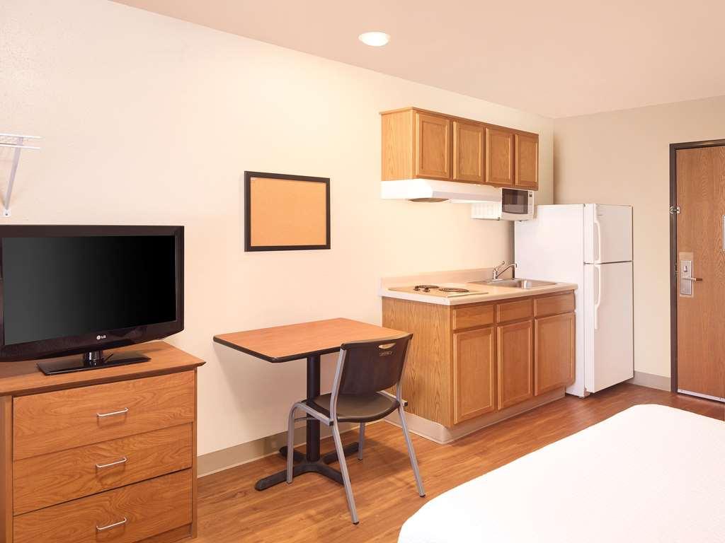 Extended Stay America Select Suites - Kalamazoo - West Стая снимка