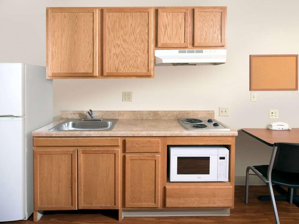 Extended Stay America Select Suites - Kalamazoo - West Стая снимка